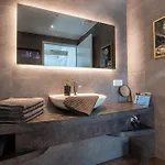 Oda ve Kahvaltı Katoo 3*