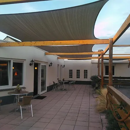 Bed & Breakfast Katoo 3*