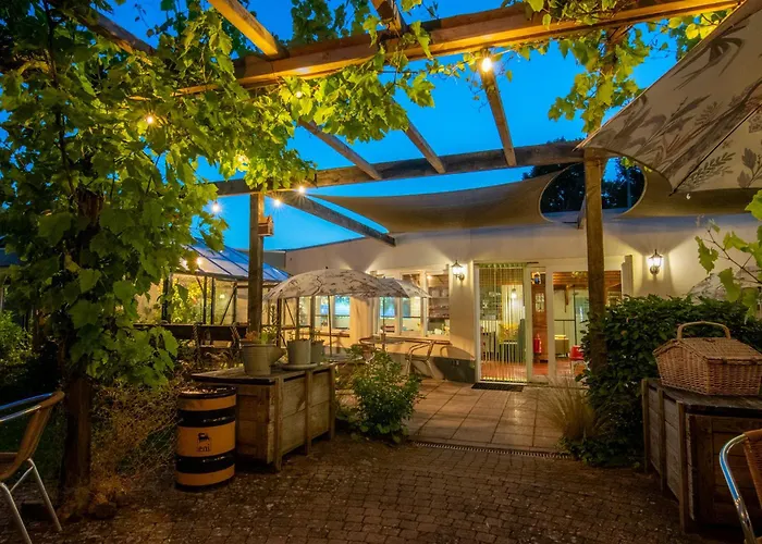 Couette-café Katoo 3*